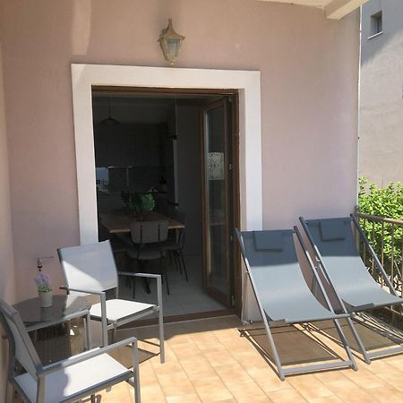 Palio Beach House Palaiontsiflikion Exterior photo